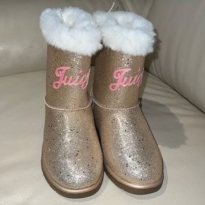 JUICY COUTURE Big Girls TEMECULA Gold LOGO Glitter Faux Shearling BOOTS Sz 5